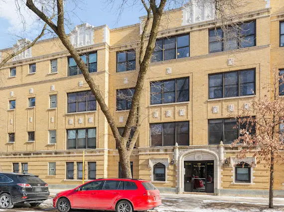 Address Withheld By Seller, Chicago, IL 60626