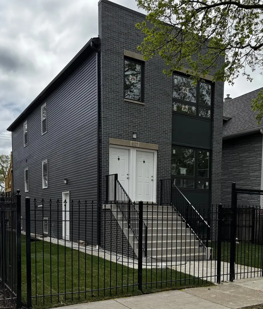 952 N Avers Avenue, Chicago, IL 60651 - Image #3