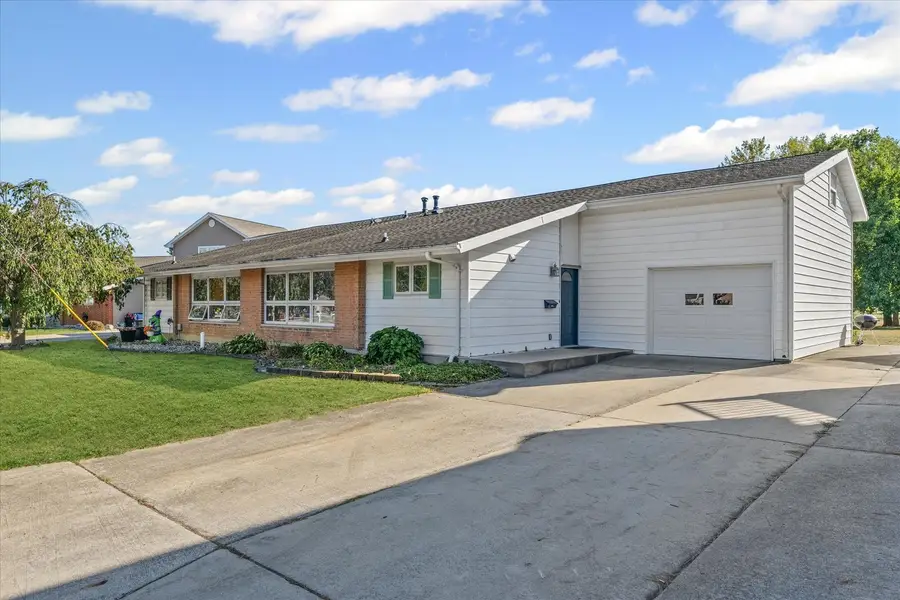 1602 Golfview Circle, Rantoul, IL 61866 - Image #3