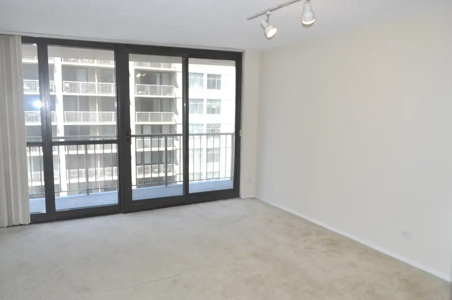 10 E Ontario Street #2306, Chicago, IL 60611 - Image #3