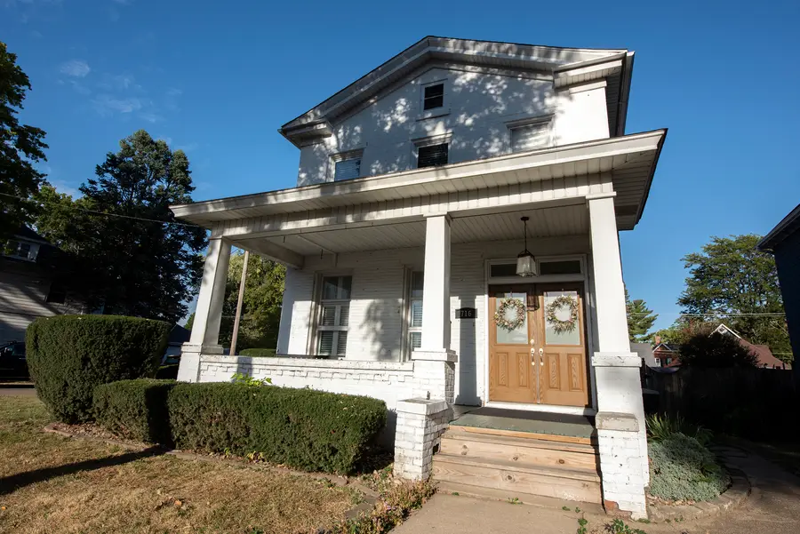716 Locust Street, Sterling, IL 61081 - Image #2