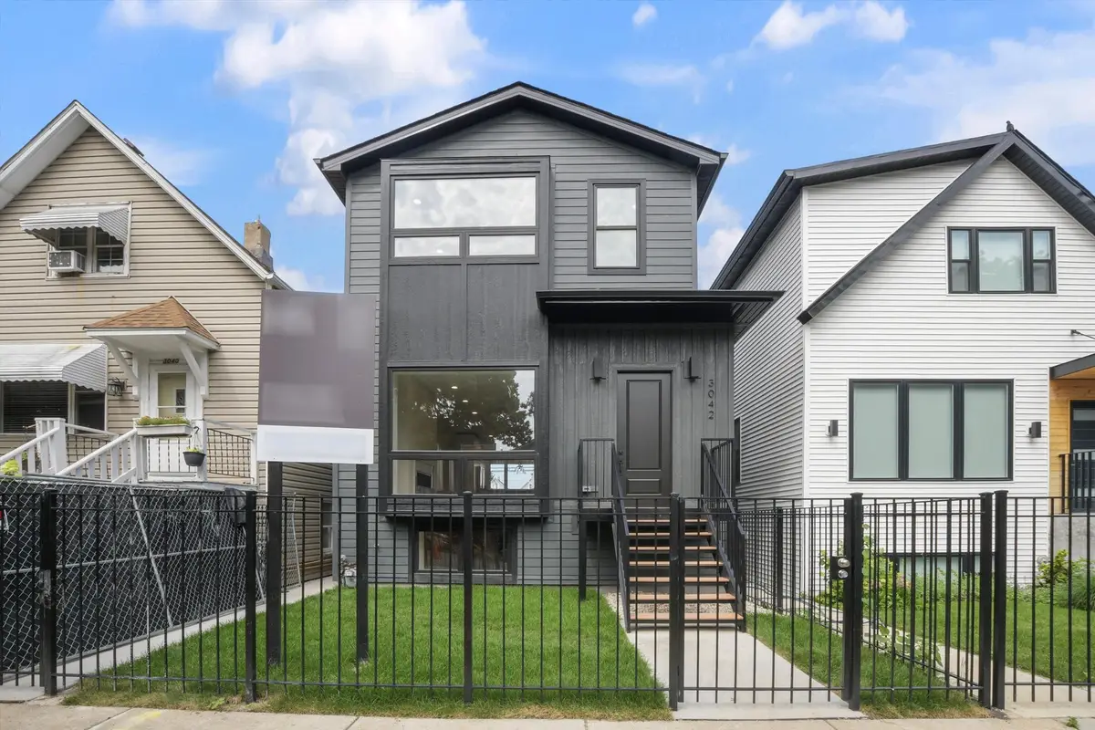 3042 N Troy Street, Chicago, IL 60618 - Image #1