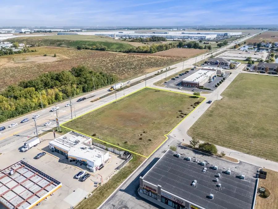 20711 W Renwick Road, Crest Hill, IL 60403 - Image #2