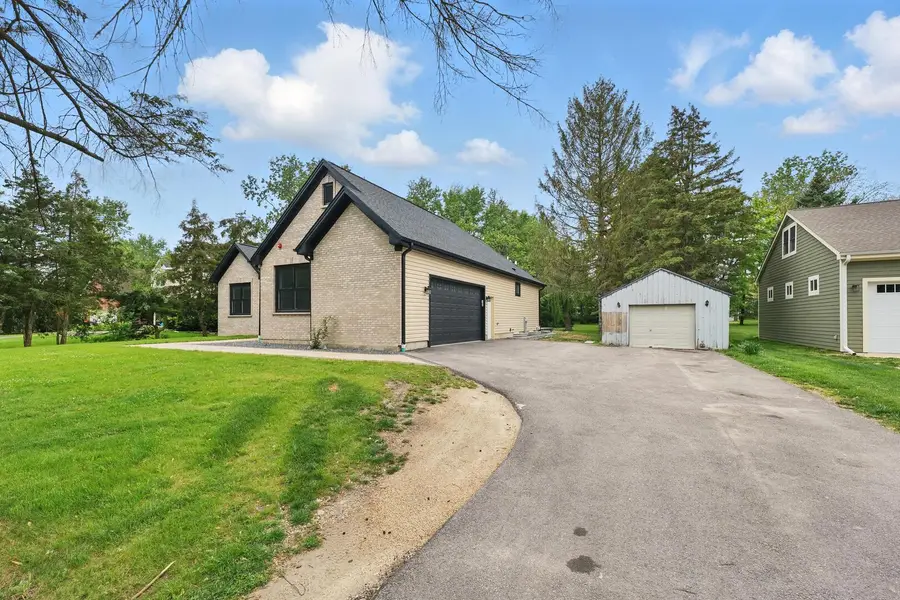 3026 Jackson Drive, Arlington Heights, IL 60004 - Image #3