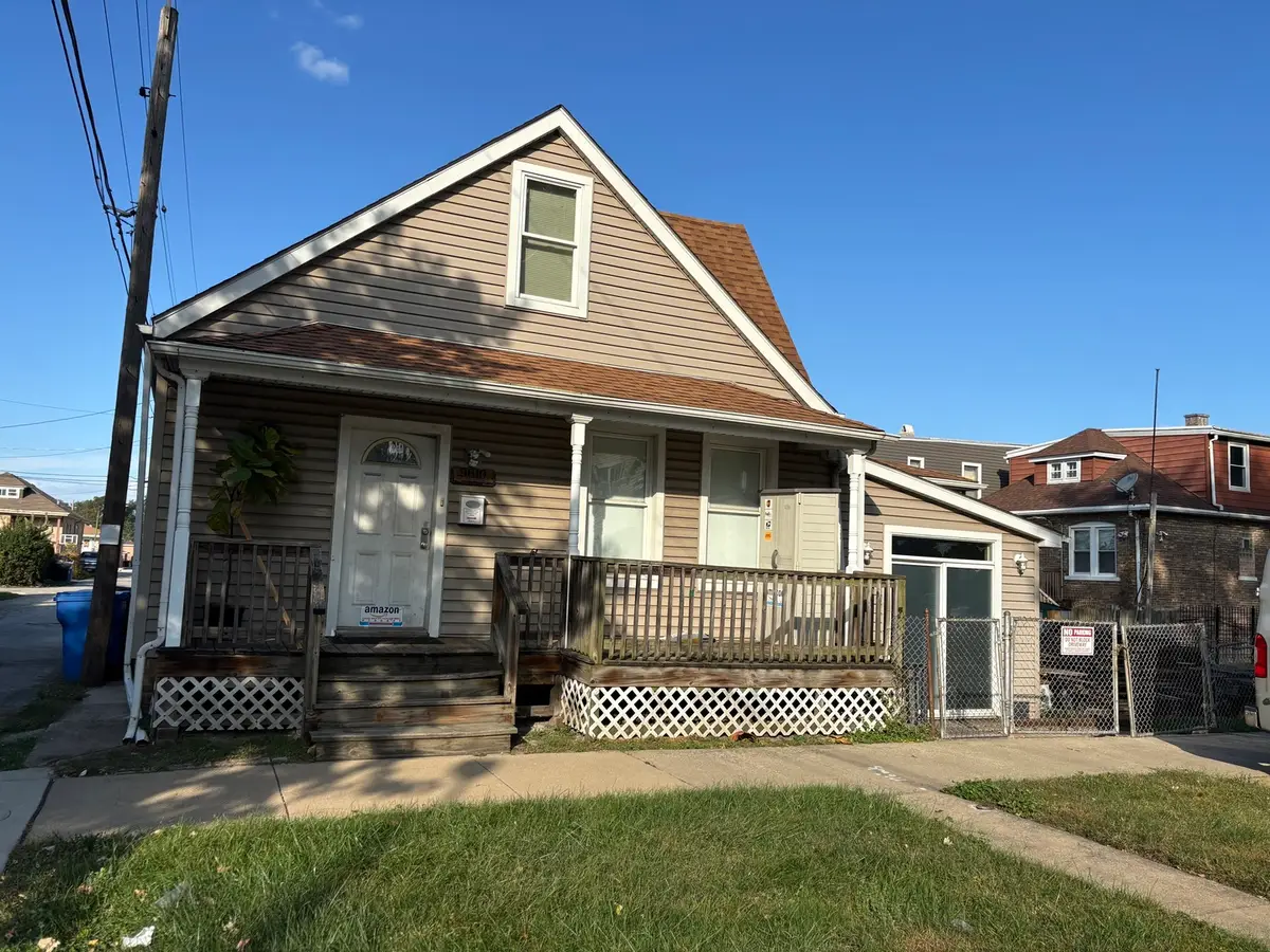 9610 S Escanaba Avenue, Chicago, IL 60617 - Image #1