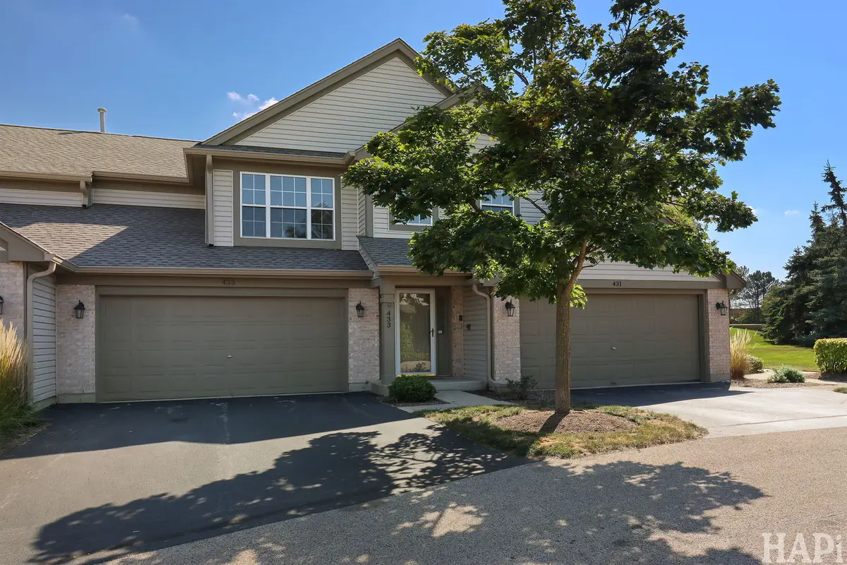 433 Ashwood Court #433, Lindenhurst, IL 60046 - Image #1