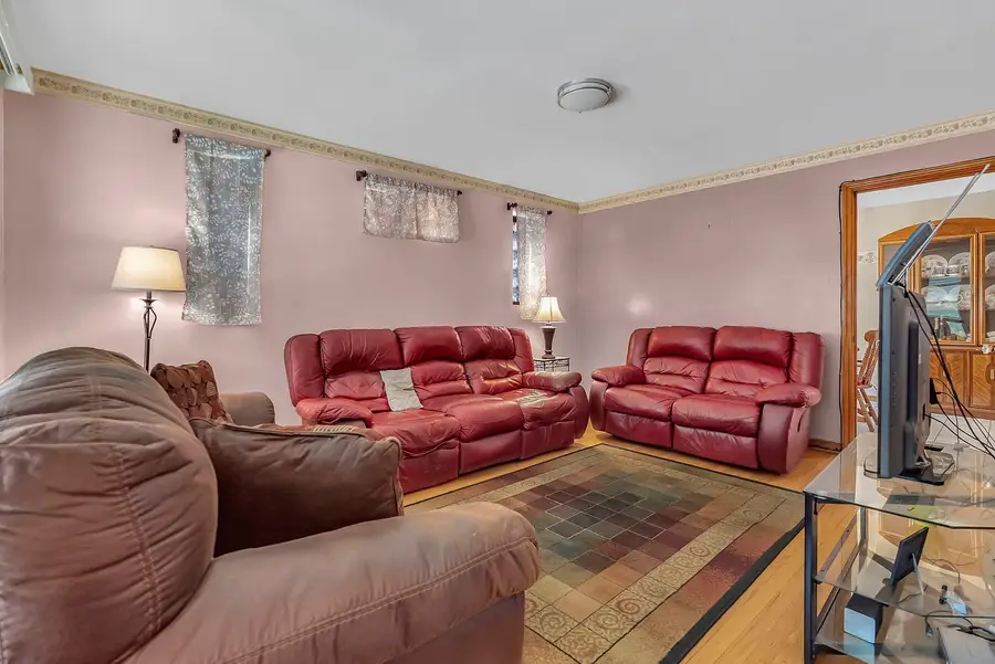 3426 S 58th Avenue, Cicero, IL 60804 - Image #2