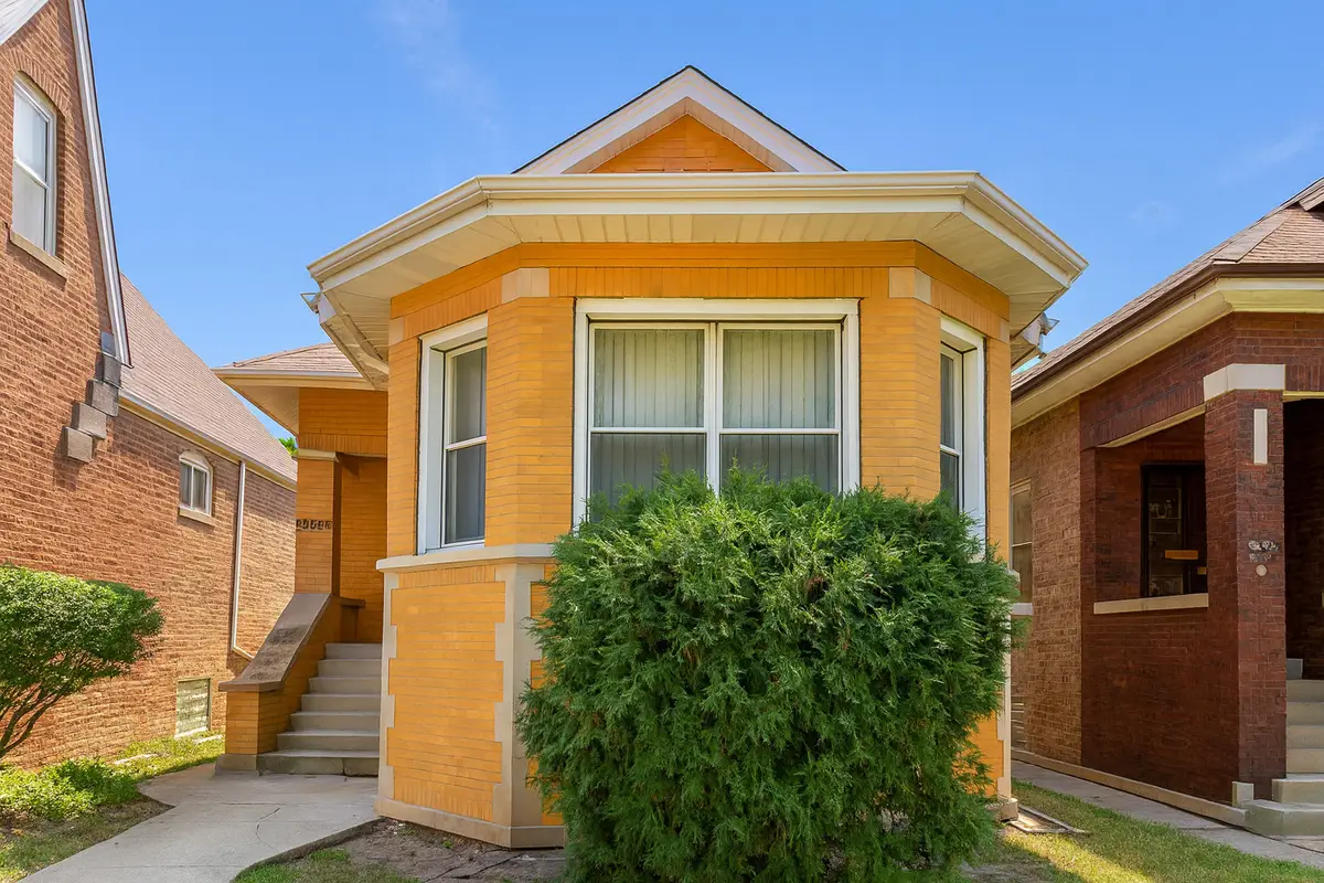 8242 S Rhodes Avenue, Chicago, IL 60619 - Image #1
