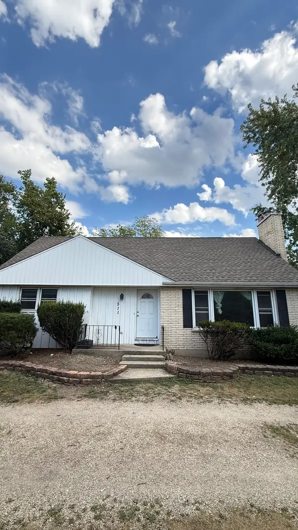 511 S Cass Avenue, Westmont, IL 60559