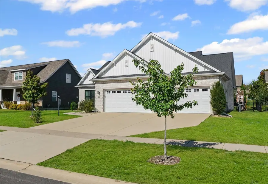 1614 Kassen Avenue, Mahomet, IL 61853 - Image #3