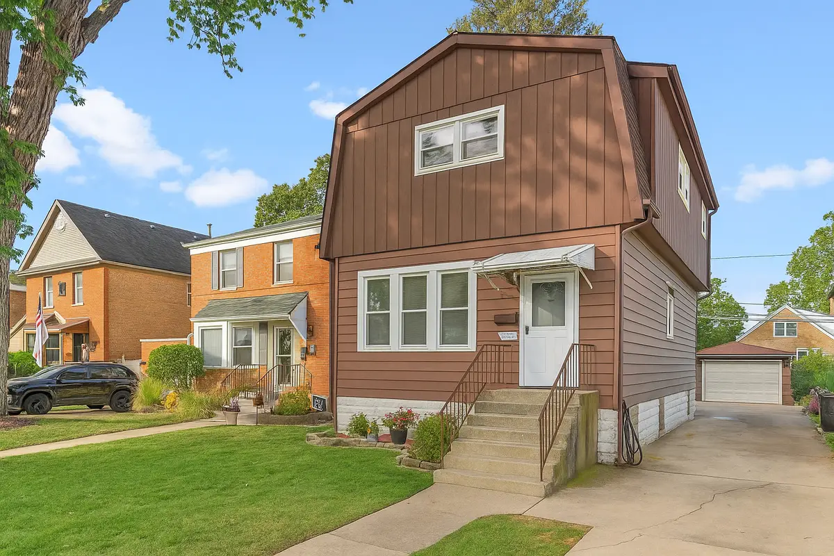 10528 S Lawndale Avenue, Chicago, IL 60655 - Image #1