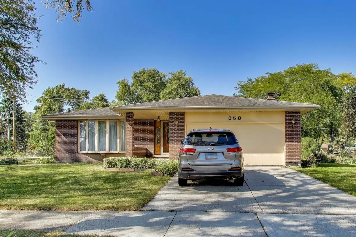 858 Academy Avenue, Matteson, IL 60443 - Image #1