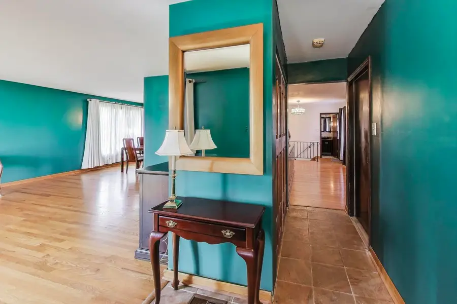 858 Academy Avenue, Matteson, IL 60443 - Image #2