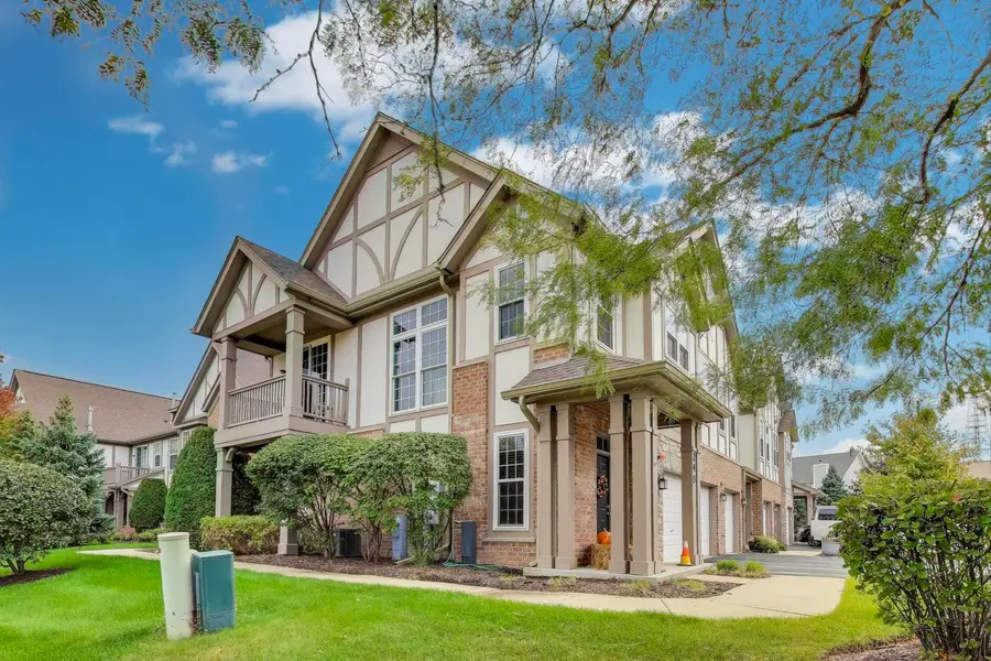 890 June Terrace #240, Lake Zurich, IL 60047 - Image #2