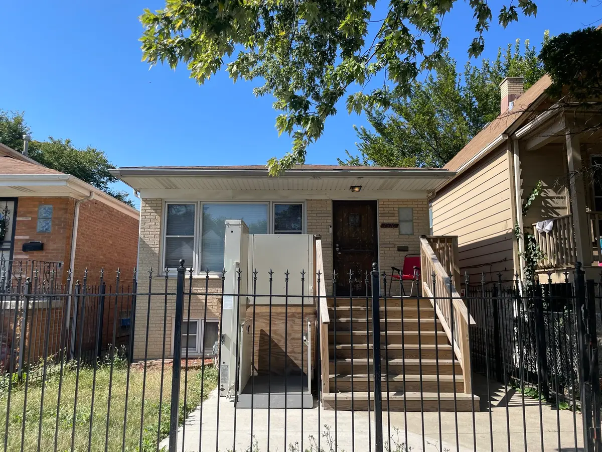 7310 S Claremont Avenue, Chicago, IL 60636 - Image #1