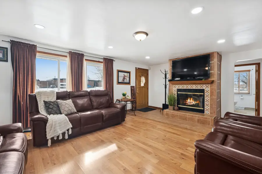 3904 W 137th Street, Crestwood, IL 60418 - #3