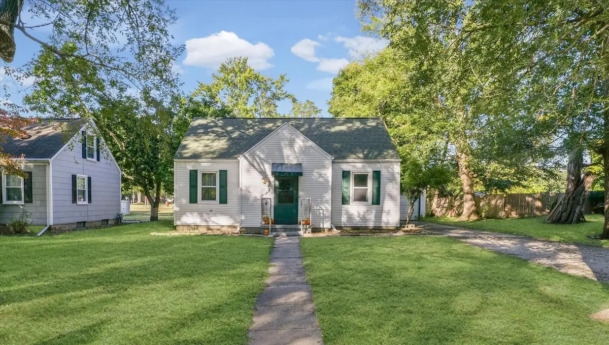 505 N Calhoun Street, Tolono, IL 61880 - #1