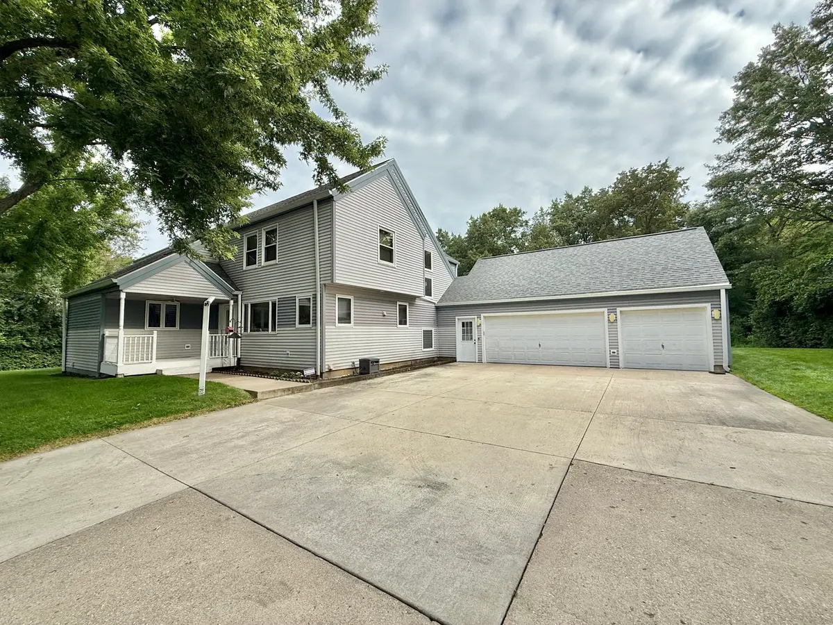 4893 Huxley Drive, Rockford, IL 61101 - Image #1