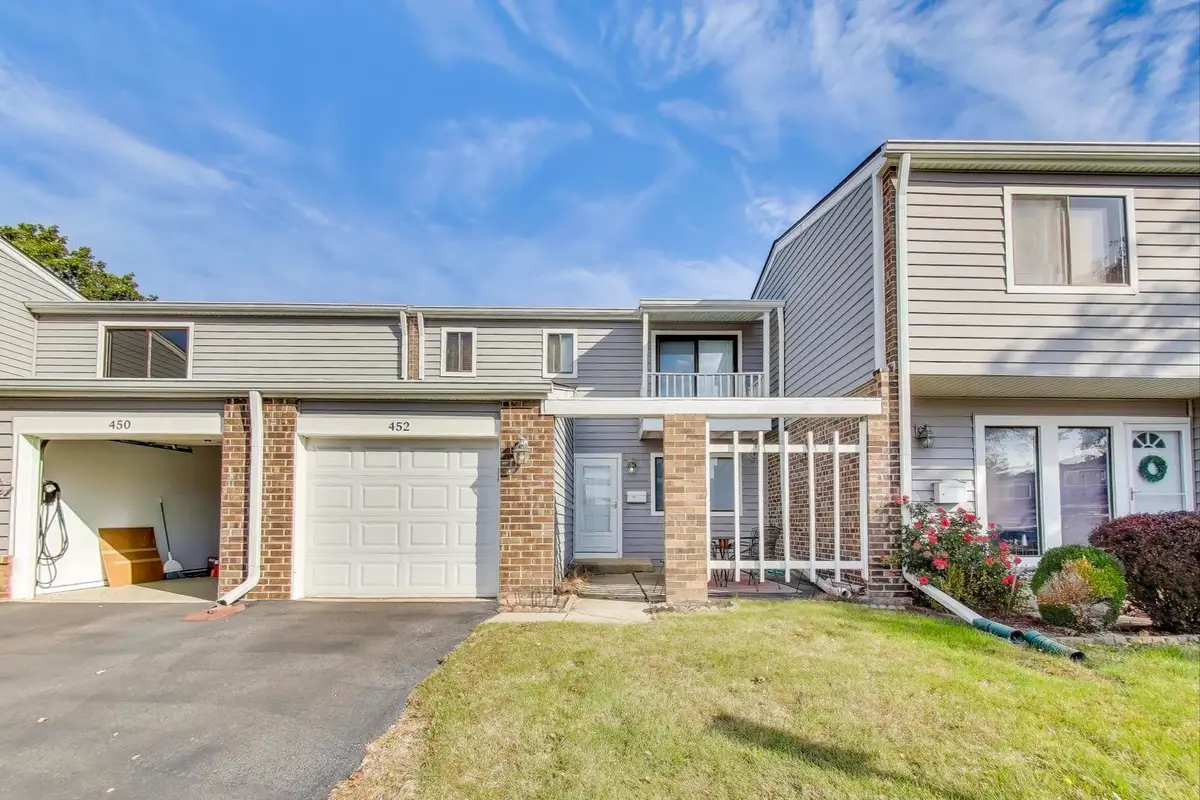 452 Hickory Drive, Wheeling, IL 60090 - Image #1