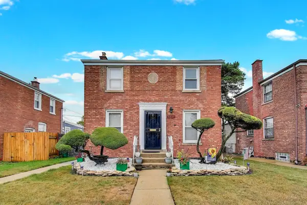 7327 S Mozart Street, Chicago, IL 60629