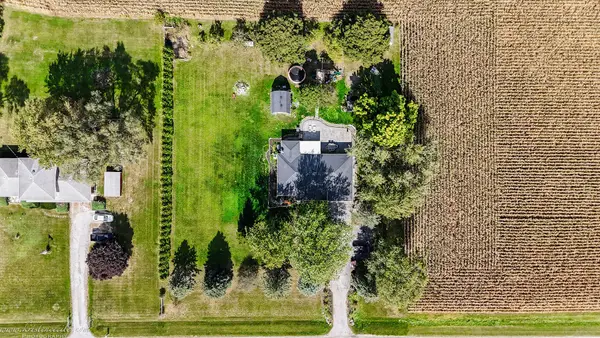 936 W Corning Road, Beecher, IL 60401