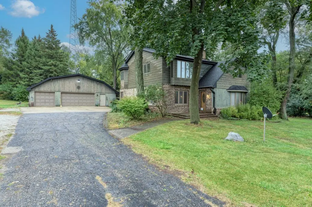 6N331 Keeney Road, Keeneyville, IL 60172 - Image #1