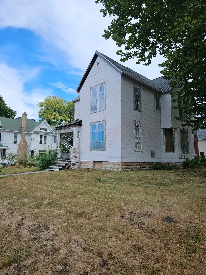 522 S Hennepin Avenue, Dixon, IL 61021 - Image #2