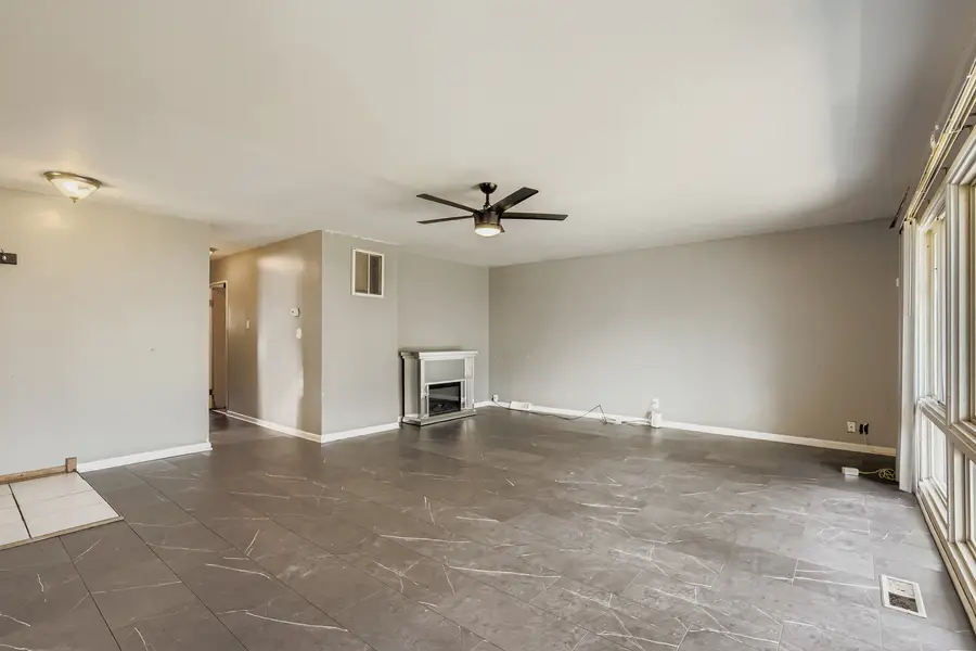 15235 Lawndale Avenue, Midlothian, IL 60445 - Image #3