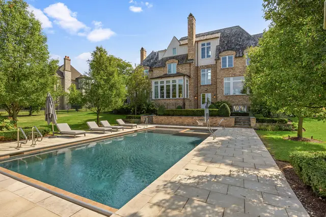 15W170 60th Street, Burr Ridge, IL 60527 - Image #3