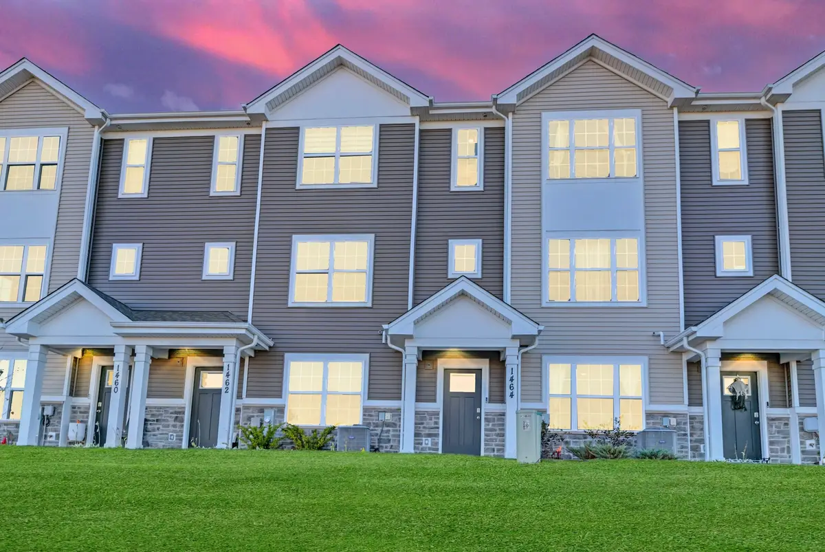 1464 Sequoia Way, Hampshire, IL 60140 - Image #1