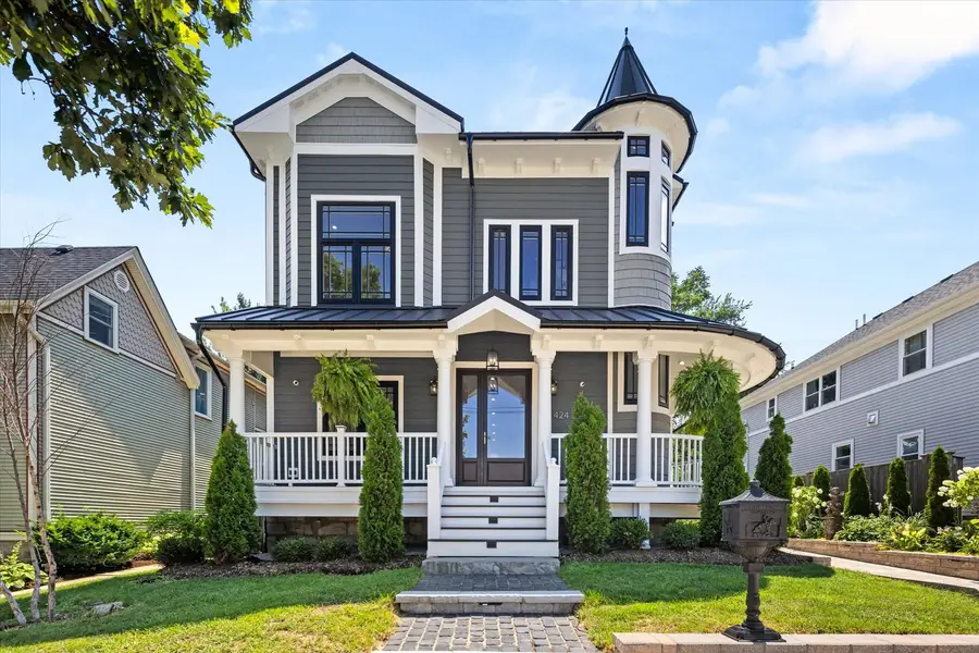 424 E Maple Avenue, La Grange, IL 60525 - #3