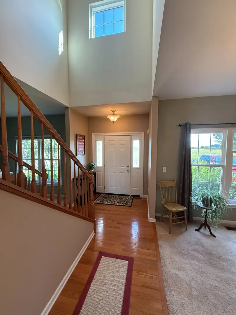 445 E Becker Place, Sycamore, IL 60178 - Image #3