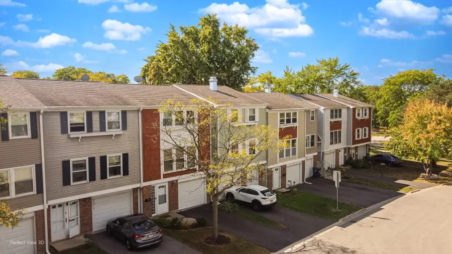 1929 Hastings Court, Schaumburg, IL 60194 - Image #2