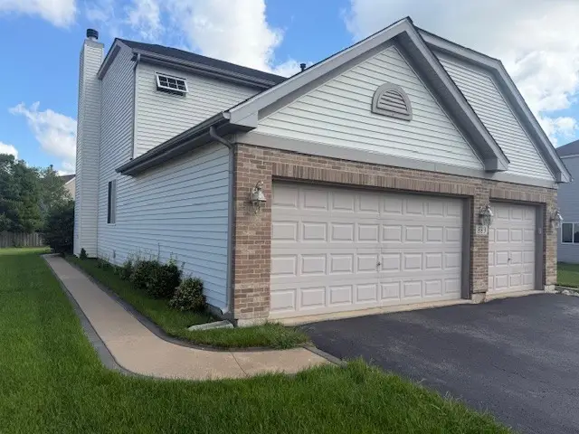 883 Prairie Crossing Drive, Yorkville, IL 60560 - Image #3