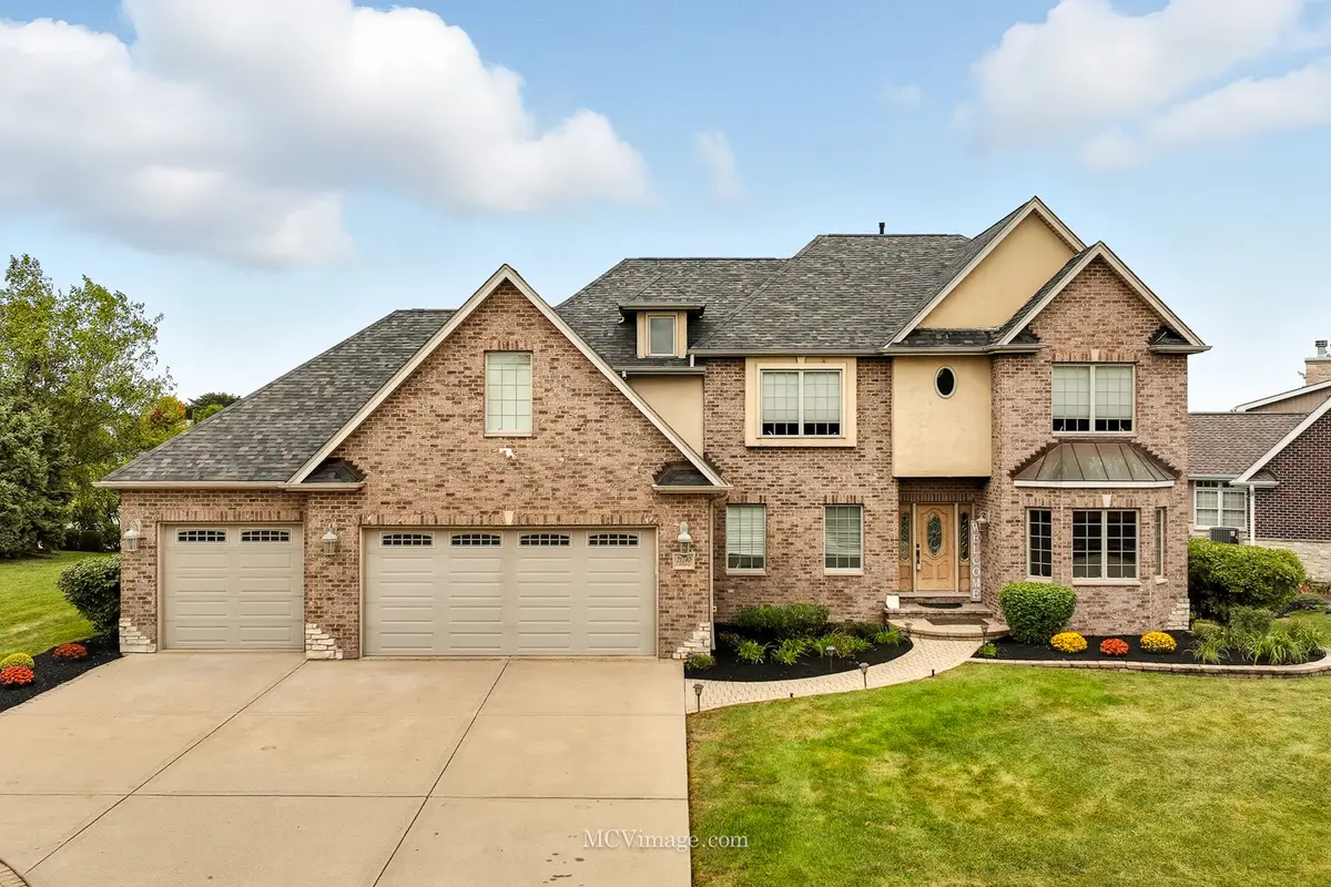 21240 S Redwood Lane, Shorewood, IL 60404 - #1