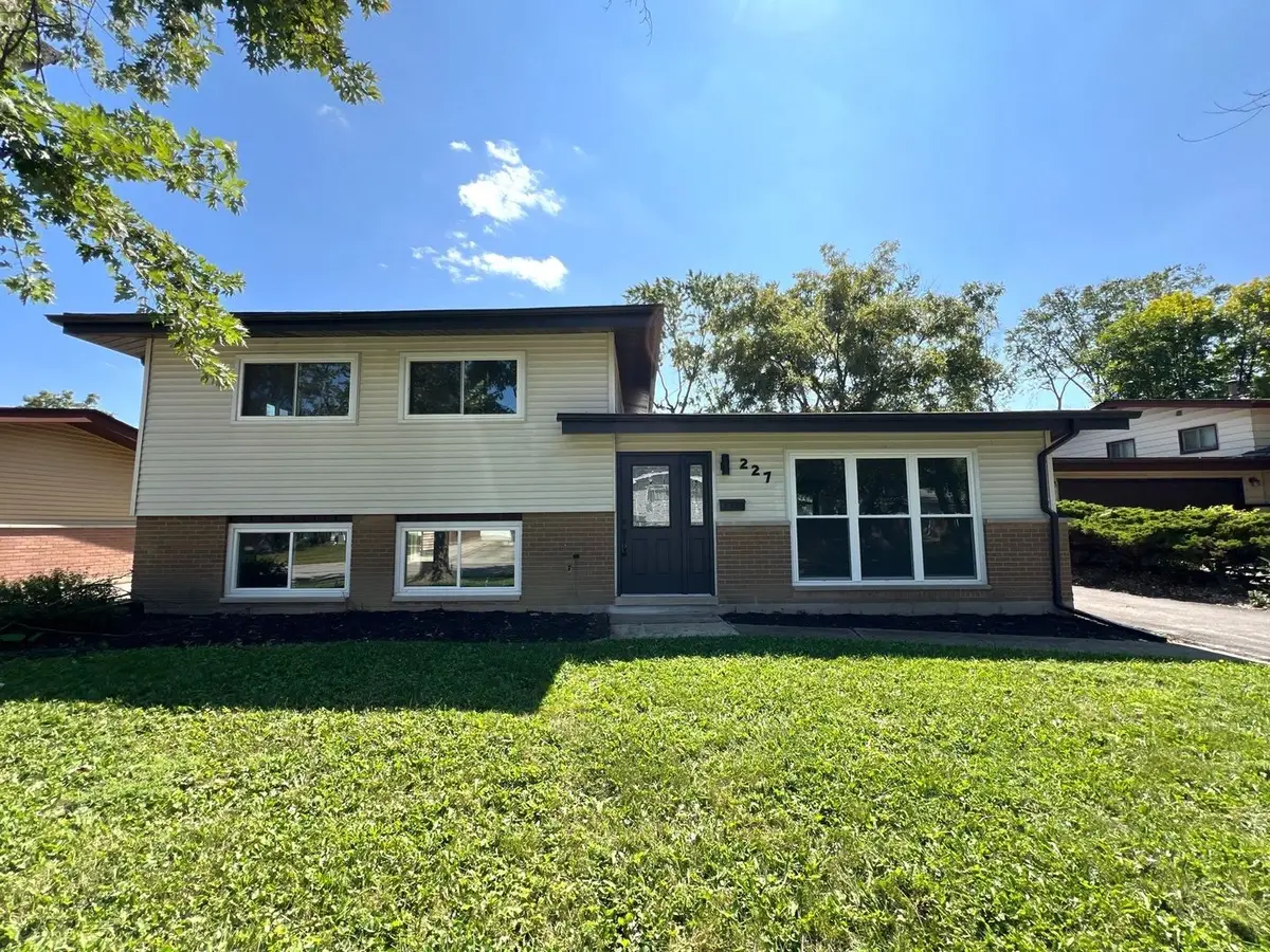 227 Kentucky Street, Park Forest, IL 60466 - Image #1