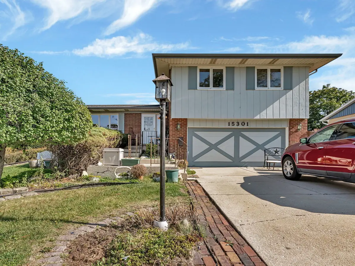 15301 Cherry Lane, Oak Forest, IL 60452 - Image #1