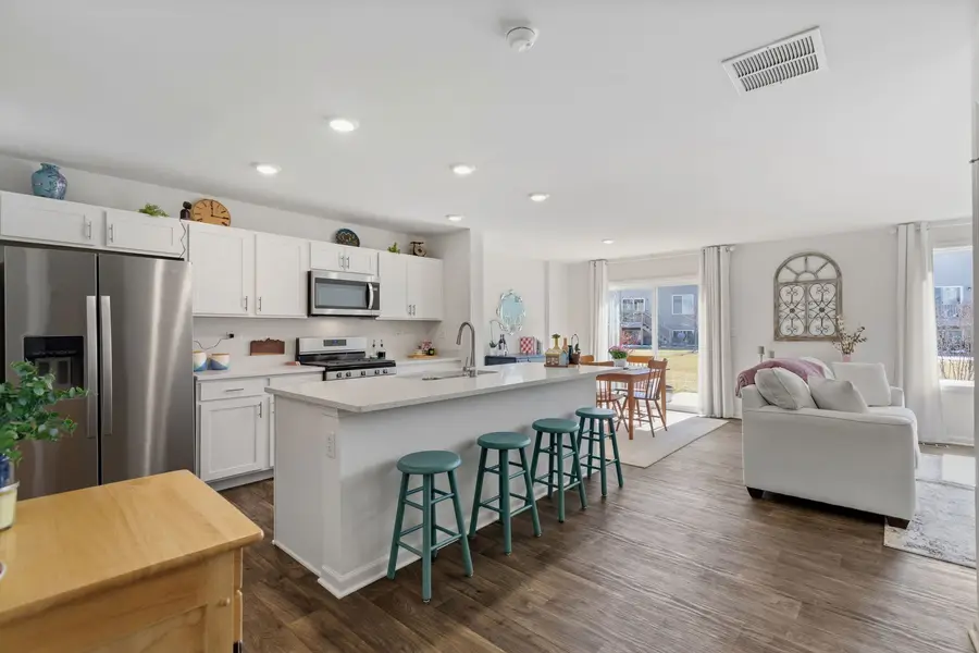 717 Wellington Lane, Cary, IL 60013 - #3