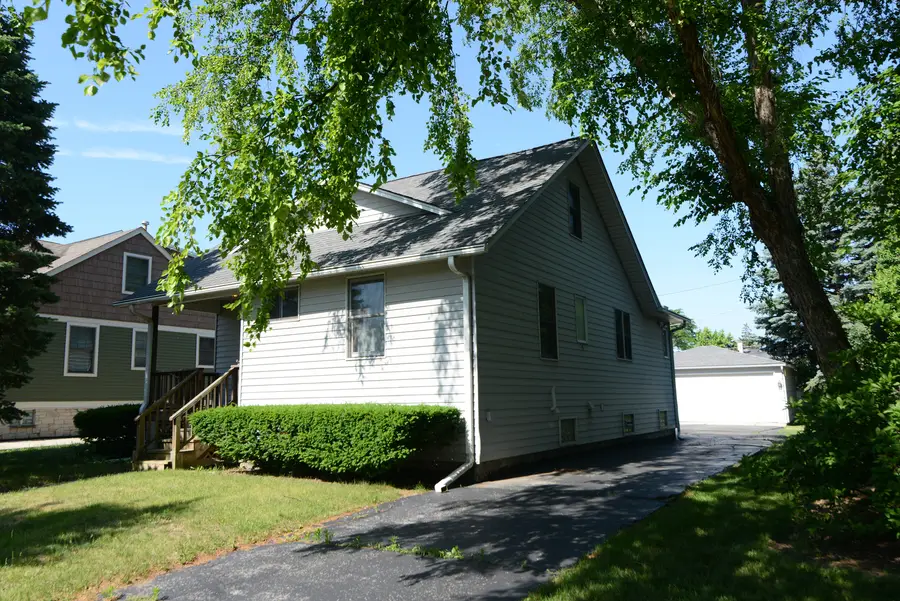 3902 Rose Avenue, Western Springs, IL 60558 - Image #2