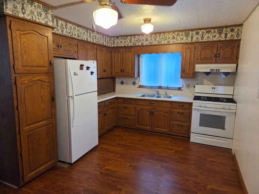 712 E Monroe Street, Bloomington, IL 61701 - Image #3