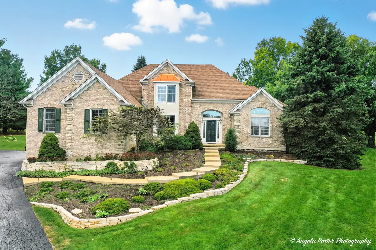 9 Bordeaux Court, Oakwood Hills, IL 60013 - Image #1
