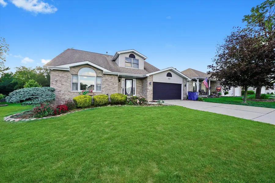 246 Lakeview Court, Steger, IL 60475 - Image #2