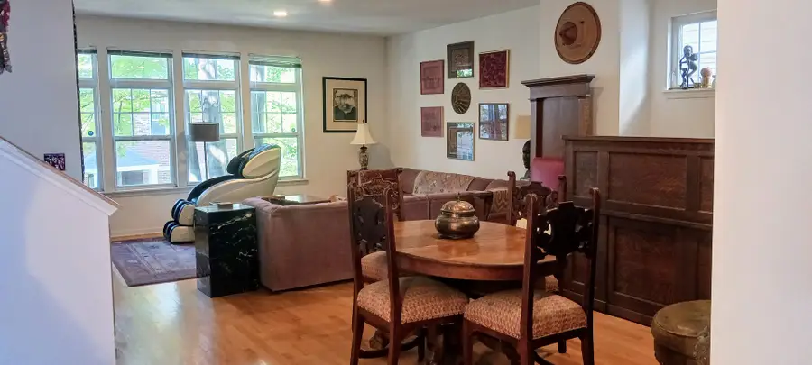 4922-B S Cornell Avenue, Chicago, IL 60615 - Image #3