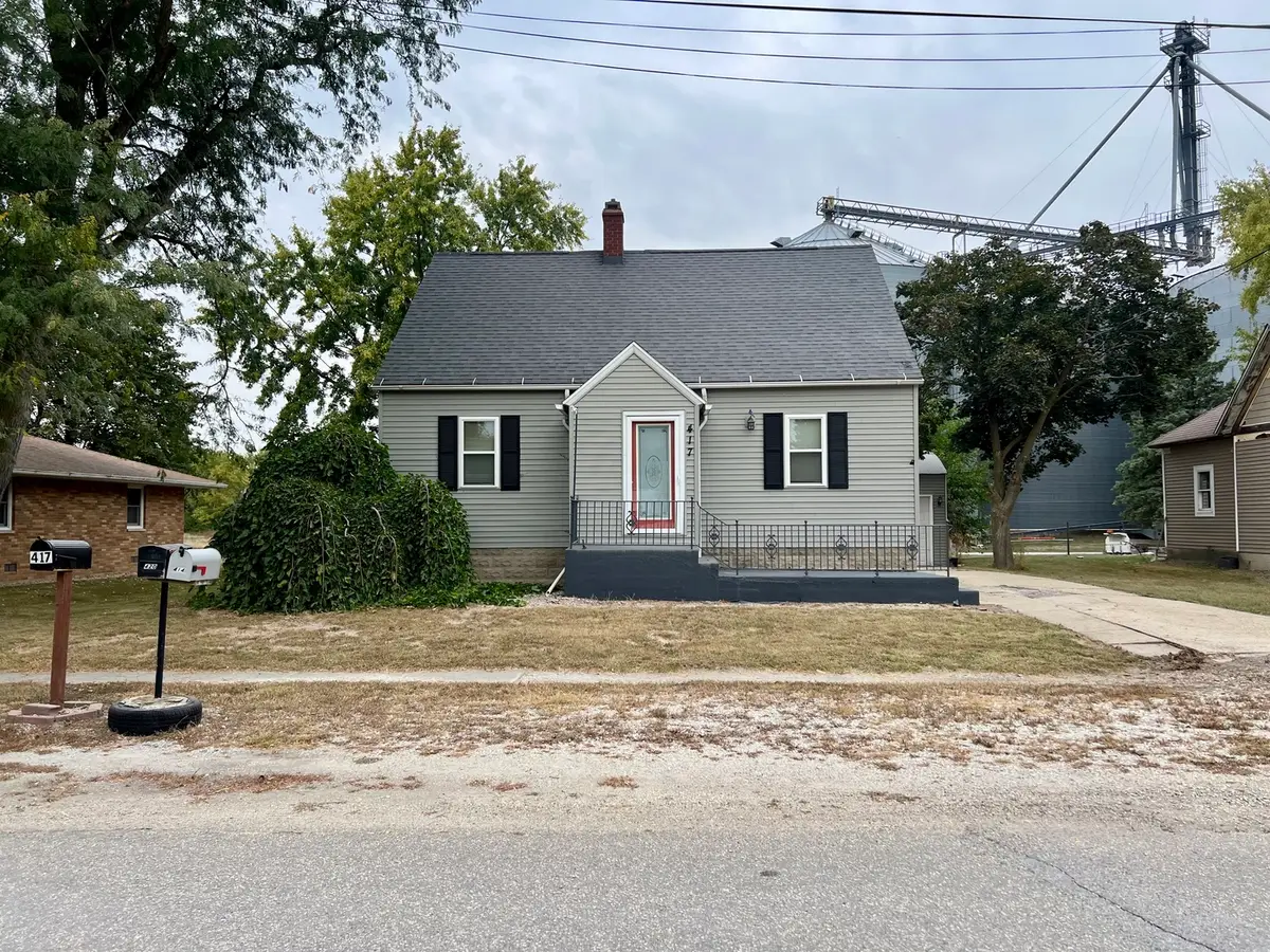 417 W Garfield Avenue, Cissna Park, IL 60924 - Image #1