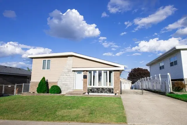 12507 S Tripp Avenue, Alsip, IL 60803 - Image #1