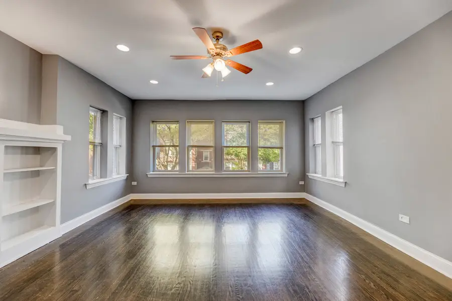 7025 S Chappel Avenue, Chicago, IL 60649 - Image #3