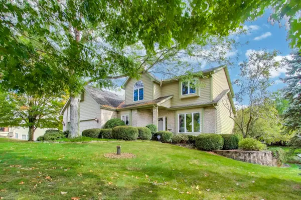 8720 Galleria Court, Spring Grove, IL 60081