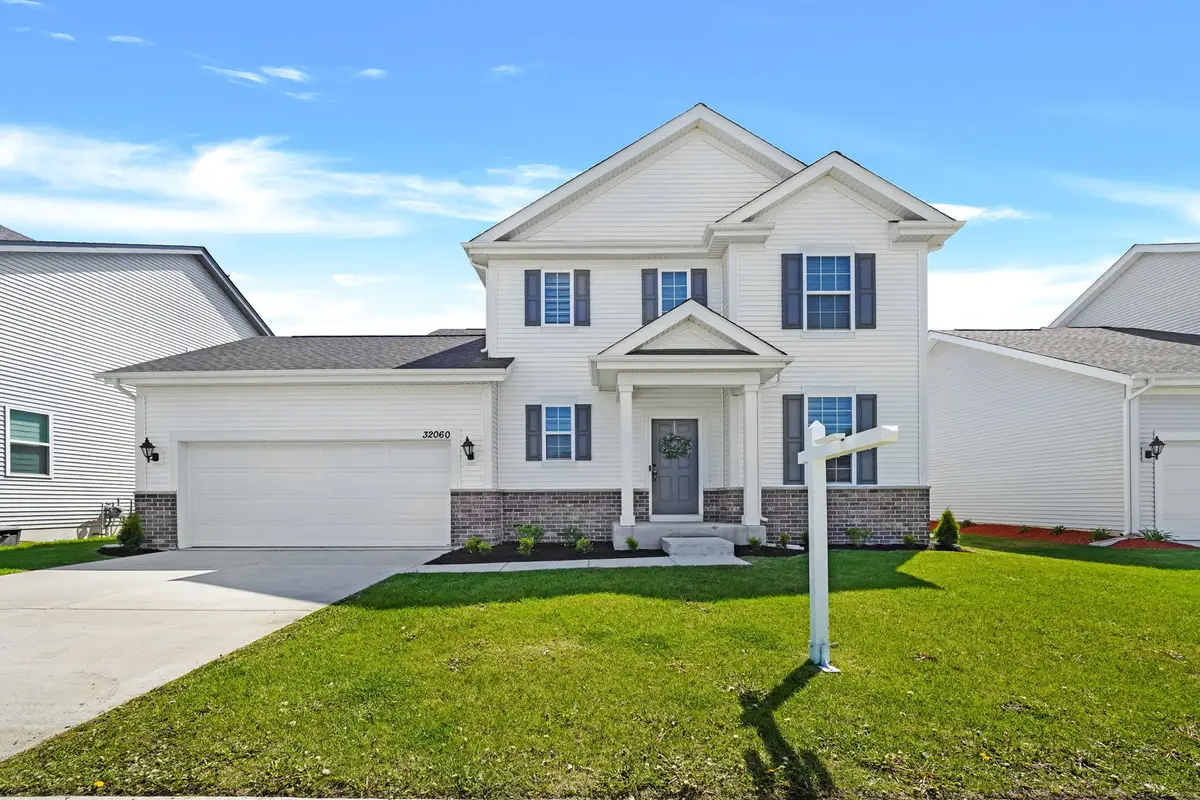 32060 Savannah Drive, Lakemoor, IL 60051 - Image #1