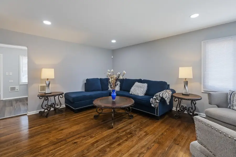 3145 Nottingham Avenue, Markham, IL 60426 - Image #2