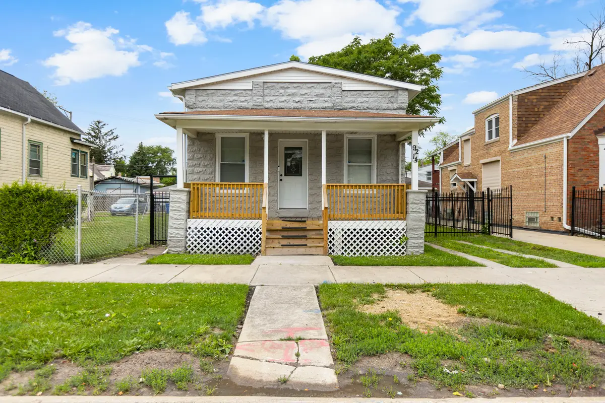 9214 S Woodlawn Avenue, Chicago, IL 60619 - Image #1